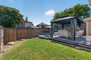 2272 Bresee Dr, Carrollton, TX 75010 - Photo 17