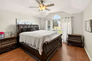 2272 Bresee Dr, Carrollton, TX 75010 - Photo 7