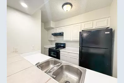 2833 Kings Road #210, Dallas, TX 75219 - Photo 5