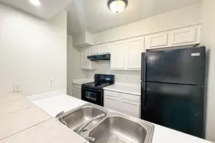 2833 Kings Rd, Dallas, TX 75219 - Photo 5