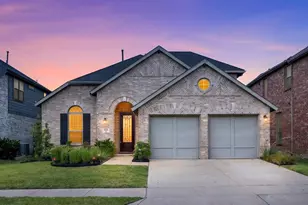 533 Cedarwood St, Little Elm, TX 76227 - Photo 1