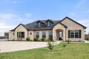 170 Grays Creek Circle, Ennis, TX 75119 - Photo 3