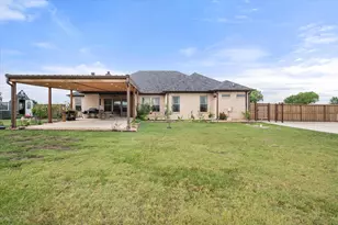 170 Grays Creek Circle, Ennis, TX 75119 - Photo 27