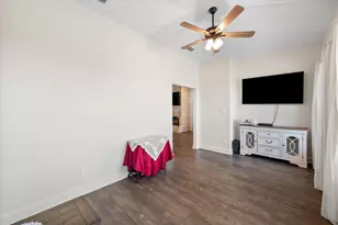 170 Grays Creek Circle, Ennis, TX 75119 - Photo 7