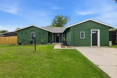 526 Village Drive, Lewisville, TX 75067 - Photo 29