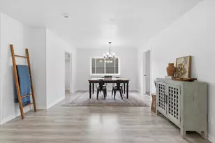 526 Village Dr, Lewisville, TX 75067 - Photo 5