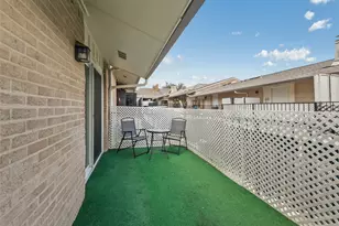 15922 Club Crest Dr, Dallas, TX 75248 - Photo 19