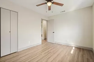 2903 Winterberry Dr, Carrollton, TX 75007 - Photo 19