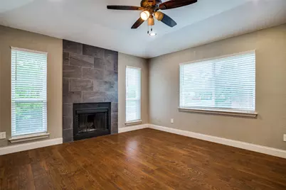 2917 Penny Lane, Euless, TX 76039 - Photo 3