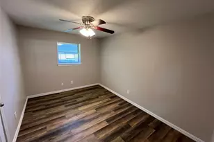 1506 Parkside Dr, Carrollton, TX 75006 - Photo 11
