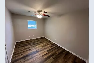 1506 Parkside Drive, Carrollton, TX 75006 - Photo 11