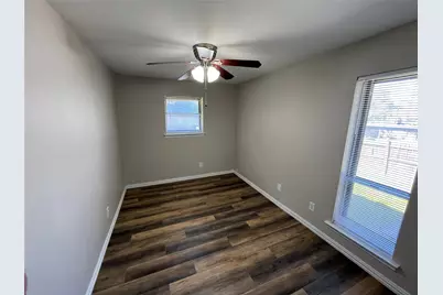 1506 Parkside Drive, Carrollton, TX 75006 - Photo 13