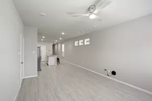 3020 Pecan Farm Ln, Fort Worth, TX 76140 - Photo 9