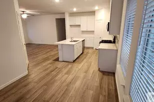 10029 Little Tree Ln, Fort Worth, TX 76179 - Photo 3