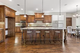 4664 Maverick Way, Carrollton, TX 75010 - Photo 11