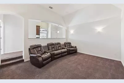 4664 Maverick Way, Carrollton, TX 75010 - Photo 29