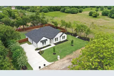 242 Prasifka Street, Hutchins, TX 75141 - Photo 3