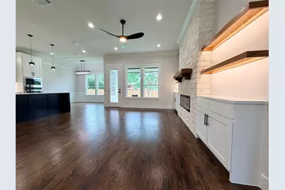 242 Prasifka Street, Hutchins, TX 75141 - Photo 9