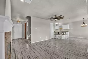 617 Oak View Ct, Azle, TX 76020 - Photo 11