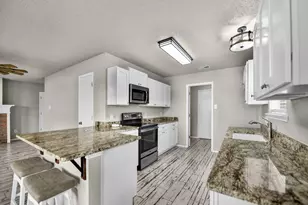 617 Oak View Ct, Azle, TX 76020 - Photo 17