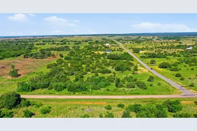 100 Gilmore Court, Lipan, TX 76462 - Photo 5