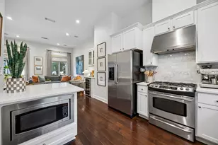3210 Carlisle St, Dallas, TX 75204 - Photo 11
