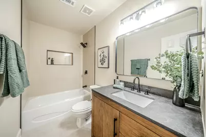 801 Cobblestone Drive, Lewisville, TX 75067 - Photo 31