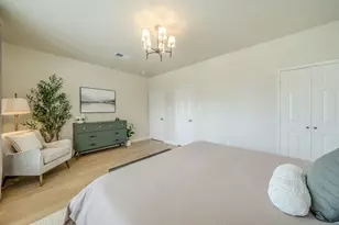 801 Cobblestone Dr, Lewisville, TX 75067 - Photo 17