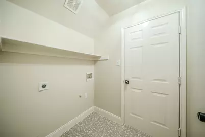 801 Cobblestone Drive, Lewisville, TX 75067 - Photo 33