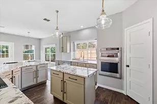 217 Patricia Ln, Highland Village, TX 75077 - Photo 9