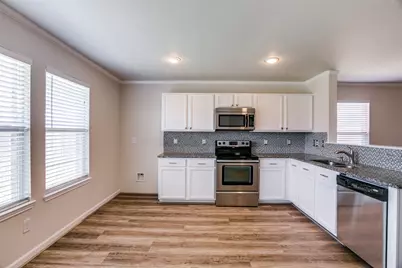 5617 Talons Crest Circle, Fort Worth, TX 76179 - Photo 11