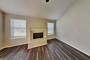 626 Dove Creek Cir, Grapevine, TX 76051 - Photo 3