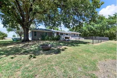 2403 State Highway 78 S, Farmersville, TX 75442 - Photo 15