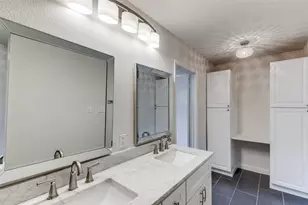 852 Northwood Rd, Fort Worth, TX 76107 - Photo 15