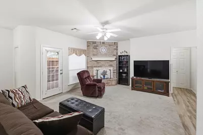 363 Old Mill Creek Drive, Woodway, TX 76712 - Photo 7