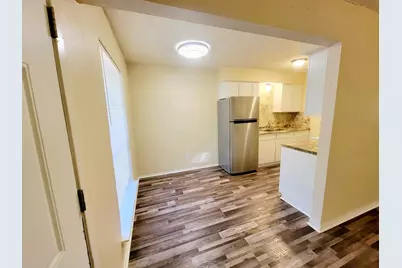 202 Park Circle #2, Sulphur Springs, TX 75482 - Photo 3