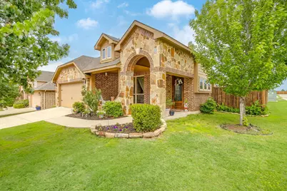 1033 Rustic Oak Way, Burleson, TX 76028 - Photo 3