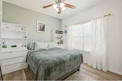 100 S Lakeview Drive, Lake Dallas, TX 75065 - Photo 15