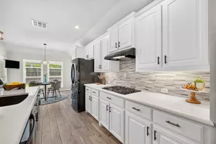 12030 Eastpark Ln, Frisco, TX 75033 - Photo 11