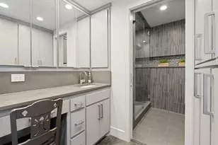 6211 W Northwest Hwy, Dallas, TX 75225 - Photo 7