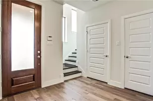 8221 Folcroft Ln, Dallas, TX 75231 - Photo 7