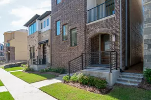 8221 Folcroft Ln, Dallas, TX 75231 - Photo 5