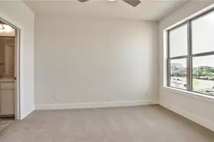 8221 Folcroft Ln, Dallas, TX 75231 - Photo 11