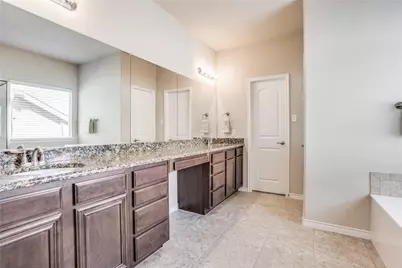 8717 Whitehead Street, McKinney, TX 75070 - Photo 7