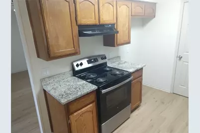 3610 Westgrove Drive, Arlington, TX 76001 - Photo 5