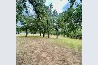108 Country Club Drive, Nocona, TX 76255 - Photo 5