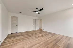 3914 Shady Hollow Ln, Dallas, TX 75233 - Photo 19