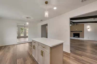 3914 Shady Hollow Lane, Dallas, TX 75233 - Photo 5