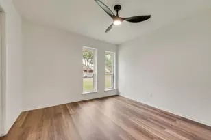 3914 Shady Hollow Ln, Dallas, TX 75233 - Photo 13