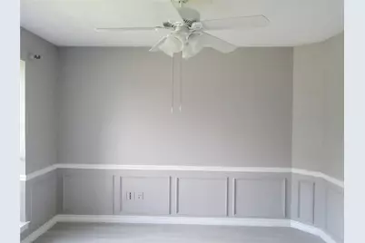 812 Red Oak Drive, Lewisville, TX 75067 - Photo 5